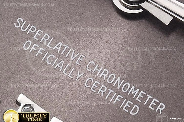 0313 RMDJ0252B – DJ Midsize 31mm Classic 821